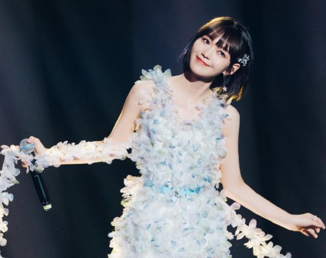  解散|火箭少女已解散，为何段奥娟还不参加高考，理由让大家感到气愤