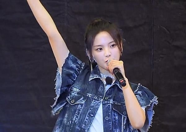  极限|极限挑战下期未播先火，嘉宾“咖位”不小，看清是谁：说啥也要追