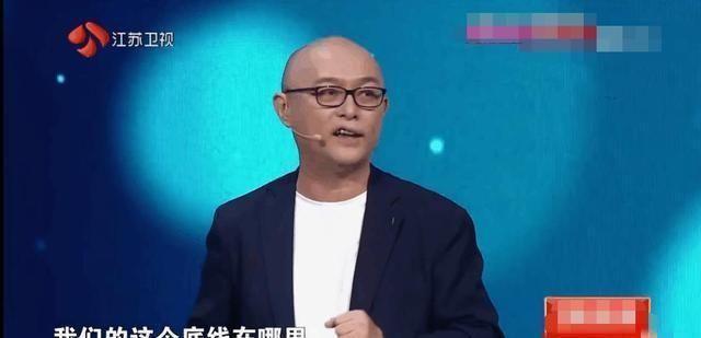  从来不|她在“非诚勿扰”站了五年，亮灯无数却从来不牵手，惹怒了孟非
