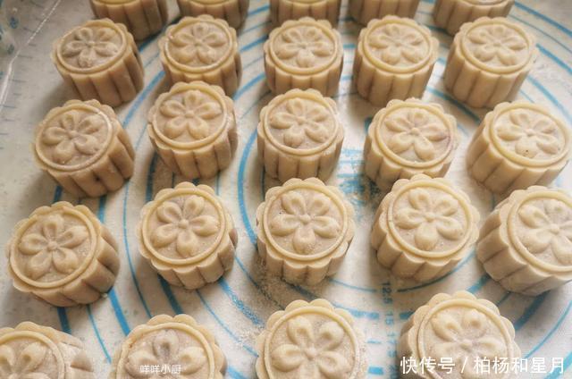 添加|哪种月饼好,还是五仁月饼好吃,不过的是自己做的,无添加更健康