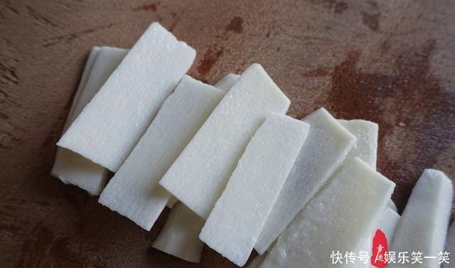 好吃|用红薯山药鸡蛋制作的小甜品,特别有颜值,好吃又好看