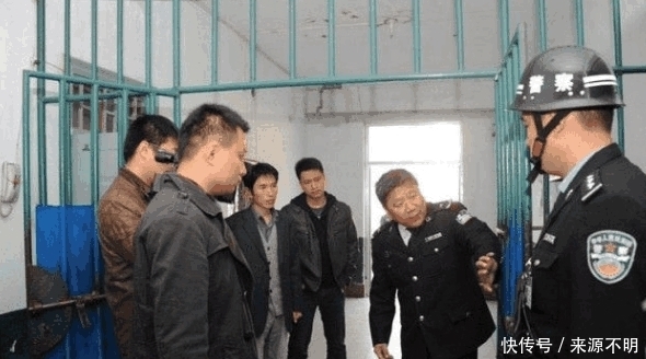 越狱|退伍特种兵盗窃50万后越狱, 警方出动千人, 整整半个月才抓住他