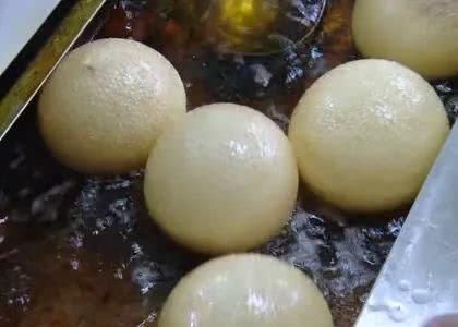 米粉|又大又圆的中空大麻团,只需水,糖和粘米粉三种食物就可做出去