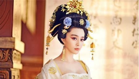 对联|秀才喝完井水出一绝妙上联,武则天奖赏千金求下联,至今无人对出