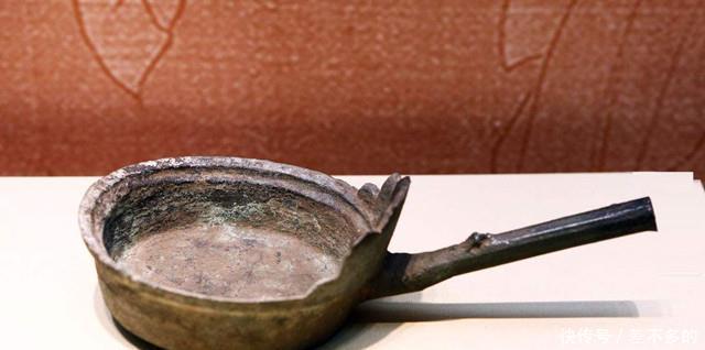 带走|农民挖到一“水舀子”,专家说是国宝,多次劝说将其带走!