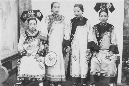 旧照|晚清第一美人有多美？百年前的旧照都难掩丽质，慈禧却误了她一生