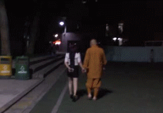  搞笑|搞笑GIF：女人千万不能惹，生气后果很严重