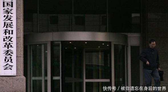 衣服|公务员要去收废品？互联网大数据环境下，还有什么是不可能？