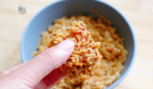 做法|这才是糯米蒸排骨的正确做法,不腥不柴,香糯松烂入味,出锅必光