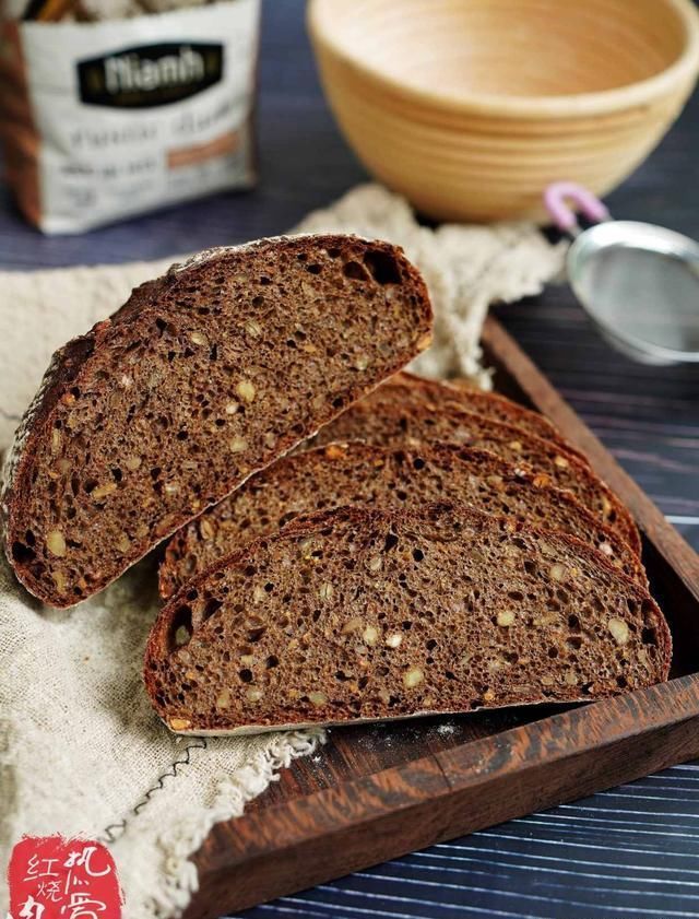  机都|黄油和厨师机都没有也能做面包，用它加凉水拌拌就可以，太省事了