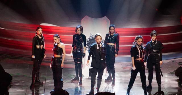 晋级决赛|《浪姐》关系好的姐姐都怎么相处,看到她们团建方式,太接地气