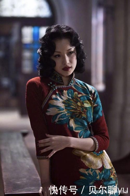 身材|适合穿旗袍的女人,身材一定是符合这5个特征,瘦真的不在其中