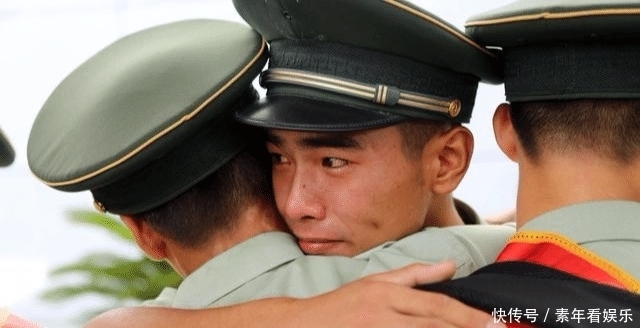  会被分配|如果部队的“军长”转业到地方，会是什么级别的公务员？涨知识了