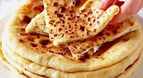 劲道|烙饼和面时,多加这1样,烙出来的饼香软又劲道