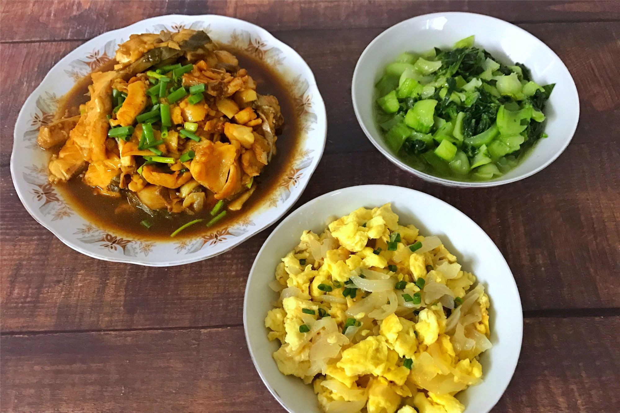  重样|一家三口晚餐分享，10天不重样，花钱不多，家人吃得满足，累也值