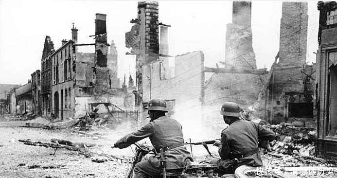 快速|为何都嘲笑法国？二战的快速投降，让纳粹德国都愣了！但不怪他！