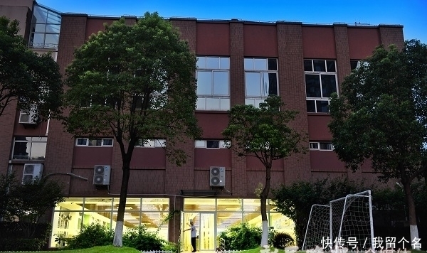 即将|你的开学第一餐即将上桌!新民晚报记者全程记录