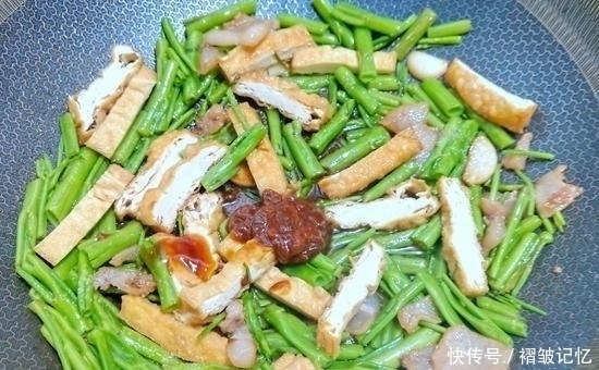 蔬菜|含钙最高的蔬菜不是菠菜,而是“它”夏天常吃,补充钙质营养足
