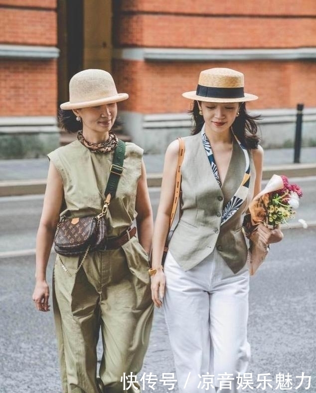 岁后|女人到了50岁后,拒绝“妈妈装”,学三木妈妈这3种优雅知性穿搭