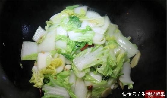 技巧|饭店做的醋溜白菜为什么好吃教你正宗做法,技巧全在这