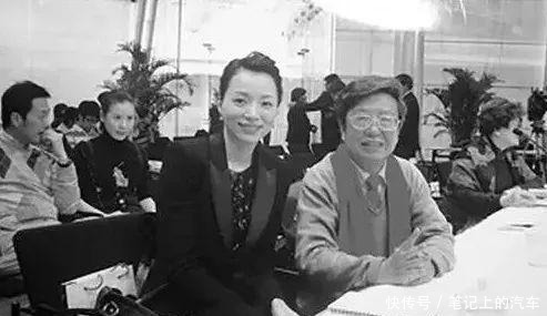 回来|从朗读到生活,时隔一年,董卿回来了