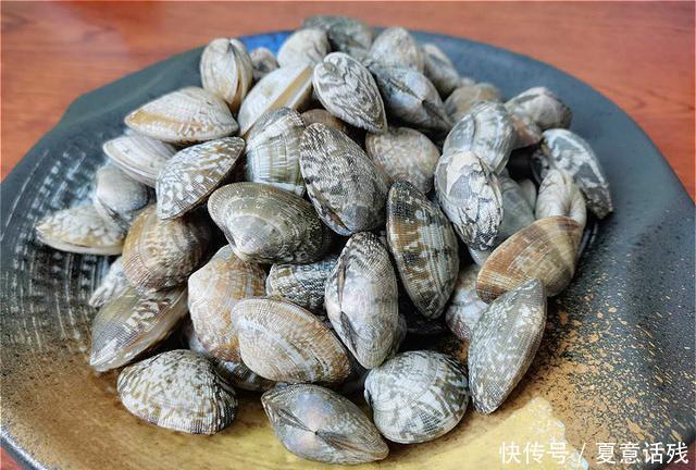 清洗|花蛤好吃难清洗？清洗时不能只加盐，多加这3样，花蛤疯狂吐沙