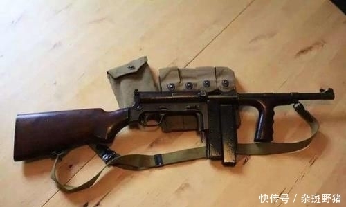 枪械|独特枪械:第3款手枪“最变态” 一枪能震废手腕,有10根枪管