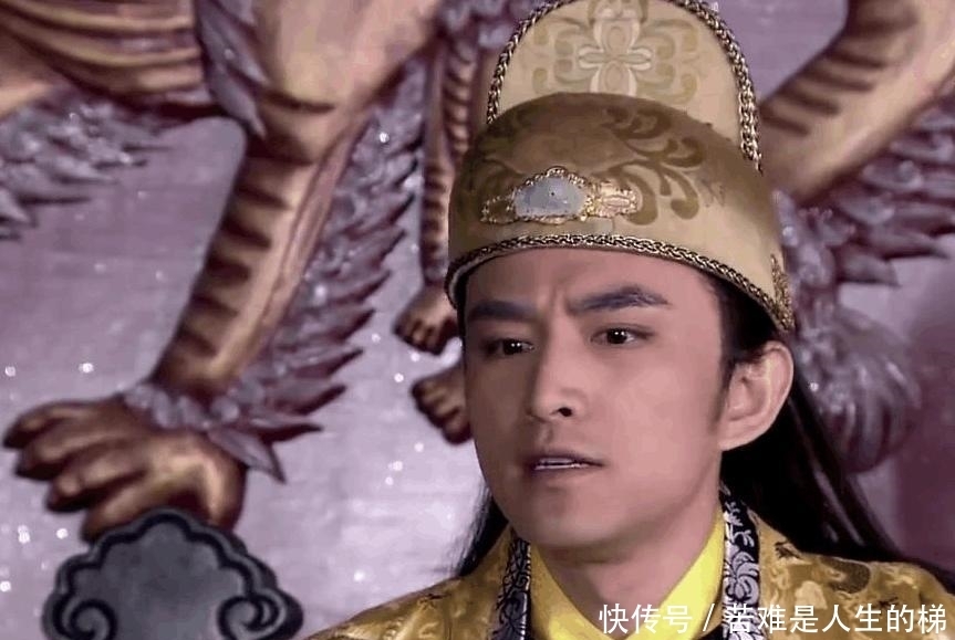  赏赐|听说大臣贪污, 皇帝上朝时当众宣布: 再赏赐你十万两自己背回家