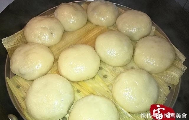 好吃|这糯米粑粑比北方的豆包好吃百倍,做法很简单,只要蒸一蒸!