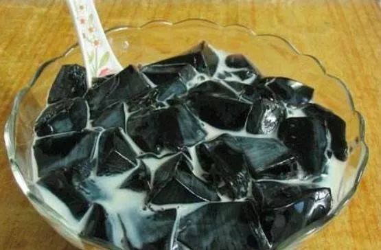 味道就|假如饭店老板免费请你吃半年外卖,必须吃4种食物,学生怎么选