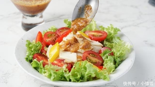  美味|杏鲍菇新吃法，少油低卡好美味，原来加了这味酱汁