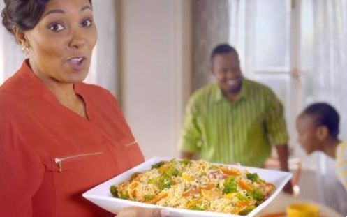 非洲人|中国商品“虏获”非洲人芳心,成“炫富”资本,还是女性择偶条件