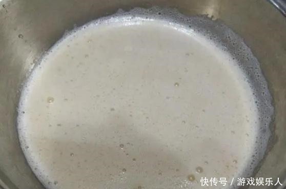 无糖|两根香蕉两个蛋半盒牛奶一碗面,无油无糖十分钟松软香甜易消化