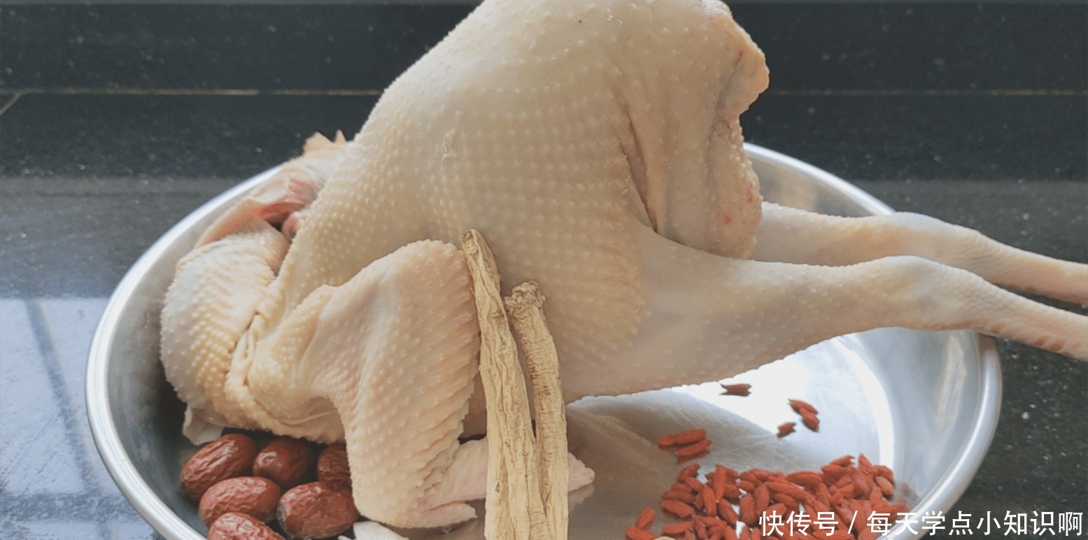 沥干水分|爱吃鸡试试客家一个懒人做法,滋补又好吃,3斤出锅汁都吃光光