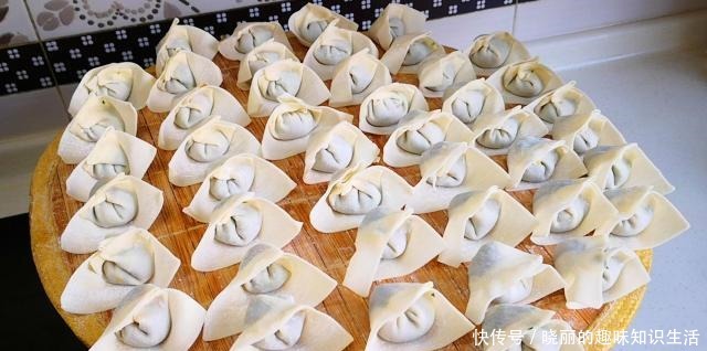 做法|做馄饨原来这么简单,不用买皮,自己调馅自己包,好吃更营养,香
