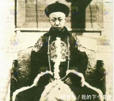 重回|溥仪重回故宫，想要回清朝11个皇帝的牌位，为何却被回绝！