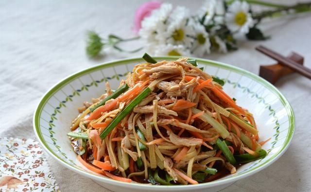  夏天|10道凉拌菜，夏天不可少的开胃菜，少油盐不油腻，上桌最早先光盘