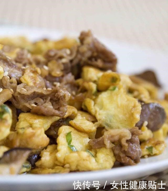 秋后|立秋后,用它炒鸡蛋,比韭菜还要香,平时都不注意,太可惜了