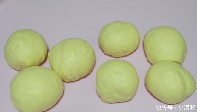 面团|面包别再买了,自己在家做,不用黄油不用高粉,柔软拉丝超好吃!