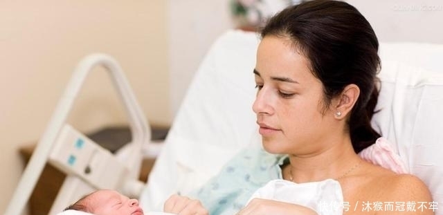 易致|家有新生儿,宝妈要避开这几种错误喂奶方式,易致宝宝吐奶不舒服