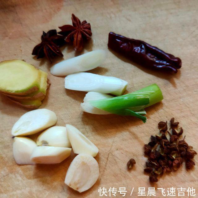  下饭|家常熬鱼，鲜美入味，超级下饭