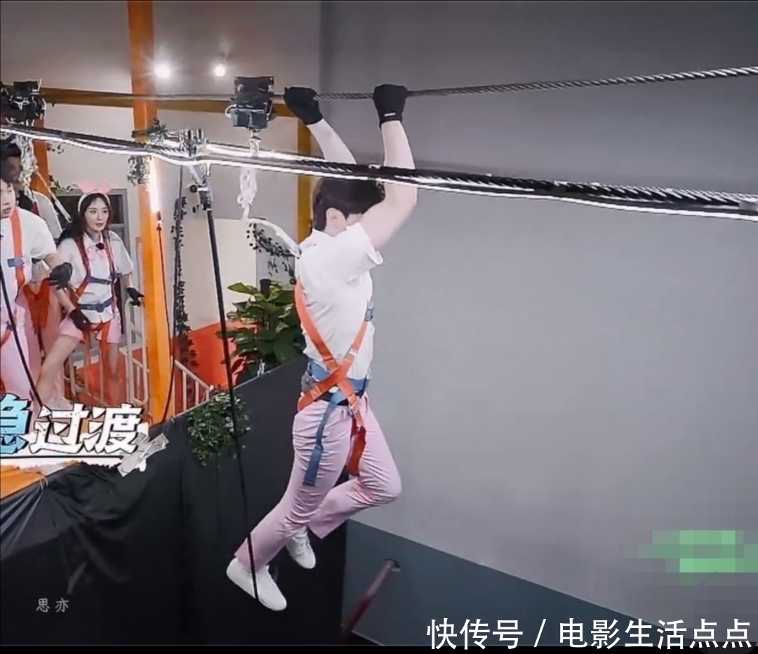 担当|《密室大逃脱》最精彩一期,邓伦变“邓大胆”,黄明昊成解谜担当