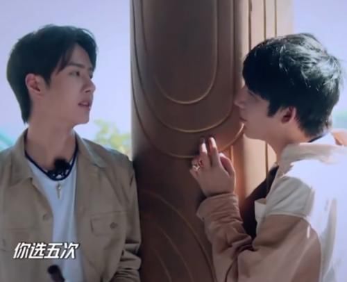  节目|能让王一博一直温柔的女孩，时隔两年，王一博依旧对她没有免疫力