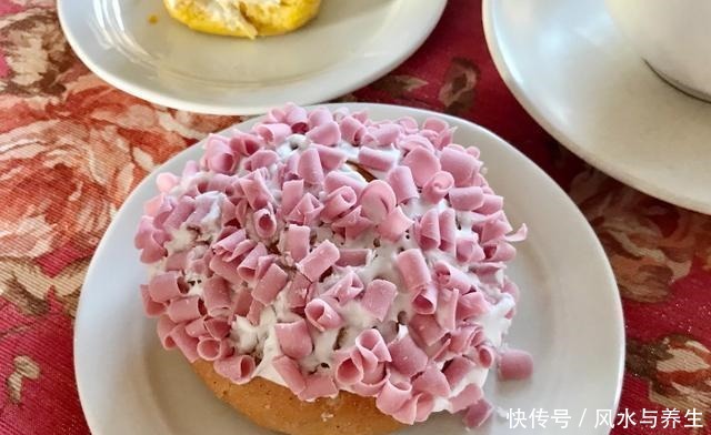 午餐|特殊的日子，自然要记录下来，晒晒昨天的早餐和午餐