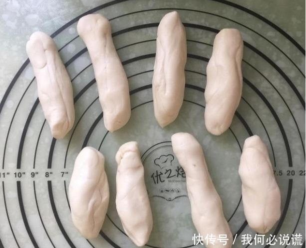 做成|白萝卜切成丝,做成饼,一口气吃5个,连挑食的孩子也大呼过瘾!