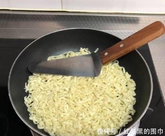  有趣|方便面新吃法新颖有趣营养美味