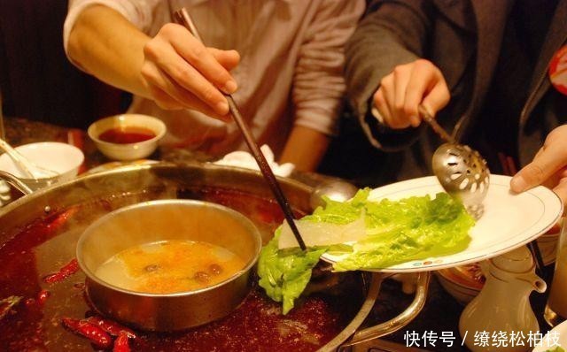 重庆|中国最热闹的城市,晚上热闹无比,堪称“夜猫子聚集地”繁华无比