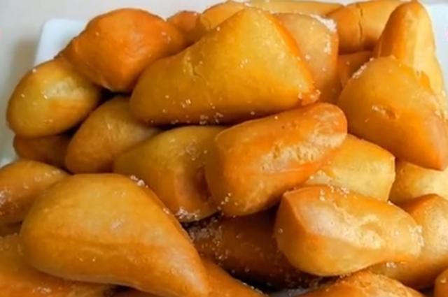 鸡蛋|1碗面粉，2个鸡蛋，不蒸不煮，5分钟做一个大锅，比面包香