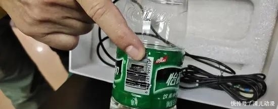  偷拍|矿泉水瓶、衣服、家用吸顶灯……这些日常用品可能在偷拍你！