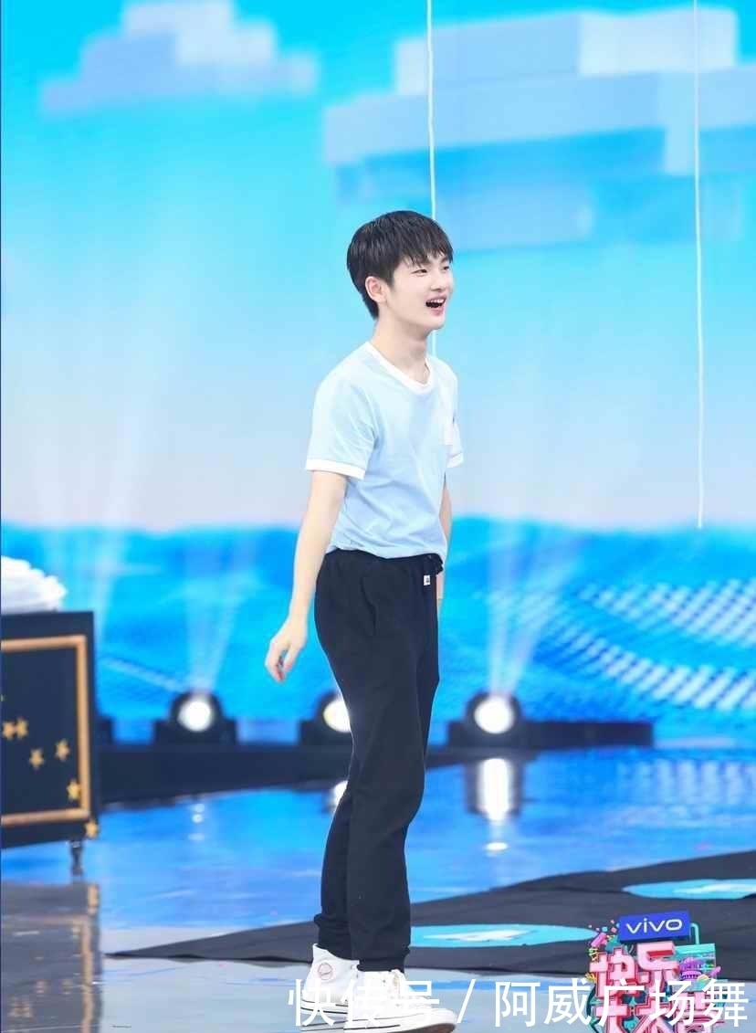 站稳|综艺|《站稳了!朋友》今晚播,陈赫挑战男团偶像周震南